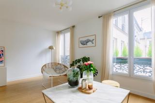 Rue du Faubourg du Temple, Paris, France - París - 2