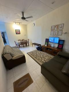 JeeheenMuslimHomestay Melaka with WIFI 5G - Malaca - 7