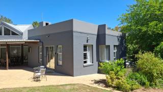 Dee-One's at Napier,Kenridge,Self Catering Apartment with Pool - Kenridge - 1