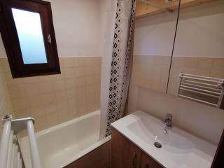 Le Grand-Bornand : Studio cabine, au pied des pistes, 5 couchages - FR-1-241-15 - Le Grand-Bornand - 4