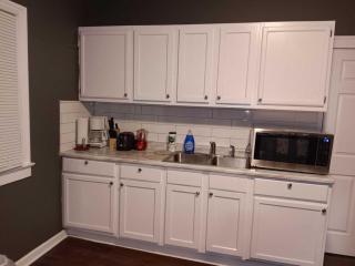 Experience a home near Cleveland Clinic & parks - Cleveland - 6