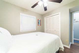Seaside Beach & Racquet 4412 by Vacation Homes Collection - Orange Beach - 4