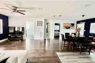 Home in Clearwater Quiet Spacious close to beaches - 4