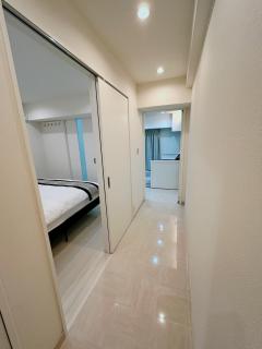Roppongi 4 minutes, 4 person ,Dyson hair dryer, POLA toiletries - Tokyo - 9