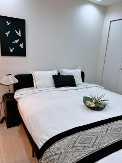 Roppongi 4 minutes, 4 person ,Dyson hair dryer, POLA toiletries - Tokyo - 1