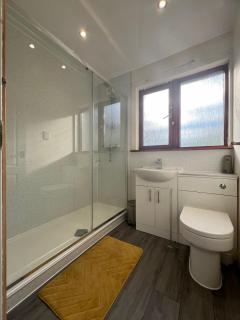 Uddy Howard court comfy professional space - 5