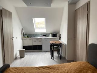 Jasmin Apartment House - Vonyarcvashegy - 6
