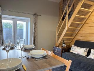 Hortansia apt rénové bien équipé avec terrasse aménagé, parking privé, proche de la mer, près de Port en Bessin et Omah Beach - Le Grand-Hameau - 8