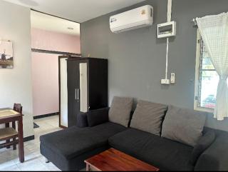 Studio with aircon n kitchen - 5