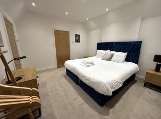 Large Home near city centre, UOB & QE hospital - 9