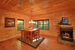 Bear Cub Lodge - Gatlinburg - 3