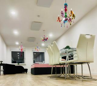 Goldstadt Grand Suite- City Apartment Zentrum Pforzheim - 1