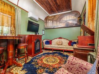Historic Stay In Santa Fe Railcar - Depot Lodging - Brownwood - 7
