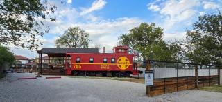 Unique Santa Fe Caboose Experience - 7