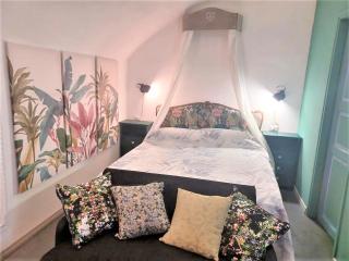 The Nest - Lovely Studio with Private Garden - 5