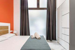 Ruzafa Market, 2 Rooms, 5 pax,wifi ACTerrace 5 Pax - 6