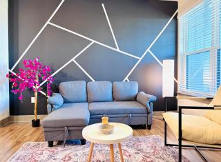 Full Apartment, 15 Min to Parks,Pet-Friendly, King Bed & Lots of Amenities - Orlando - 7