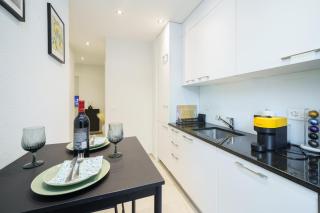 Design-Apartment - Central - Kitchen - self Check-In - Basel - 4