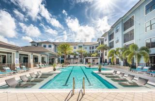 Full Apartment, 15 Min to Disney, King Bed Pet-Friendly, Resort-Style Amenities - Orlando - 5