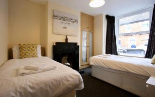 Albemarle House - Taunton - 9