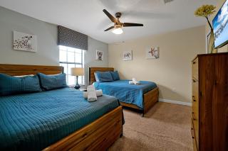 Embrace Disney Magic at Our Luxe 6-BR Villa in ChampionsGate! - Davenport - 5