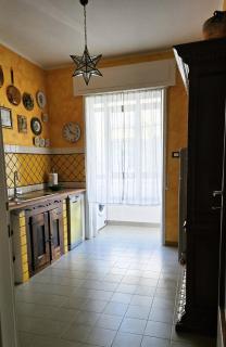 Raffinato appartamento in viale - 1