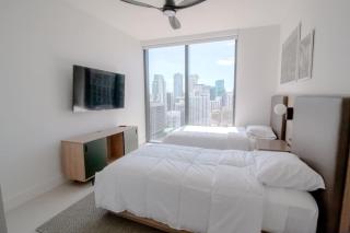 Luxury High Rise Miami Haven - Miami - 3
