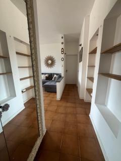 Sunny Comfy Apartment - Milan - 9
