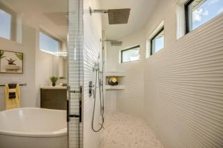 Villa Suntastic by CoralVilla-gulf access, pool&spa - Cape Coral - 5