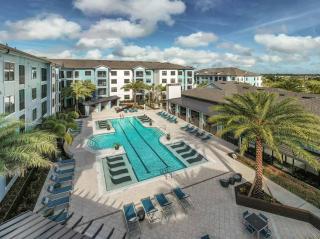 Full Apartment Pet-Friendly, 15 Min to Parks, King Bed, Resort-Style Amenities - Orlando - 9