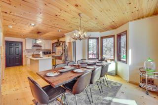Ski, Hike and More Spacious Log Cabin in Long Pond - 8