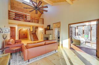 Ski, Hike and More Spacious Log Cabin in Long Pond - Long Pond - 6