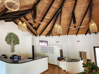 Reunion Hotel and Wellness Center - Playa Danta - 8