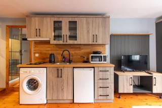 Modern Stylish Studio Retreat in Fatih District - Istanbul - 5