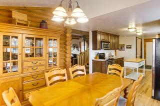 Scenic Views and Game Room Garden City Retreat! - Garden City - 4