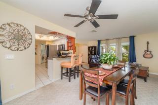 Villa Paradise Getaway - Cape Coral - 1