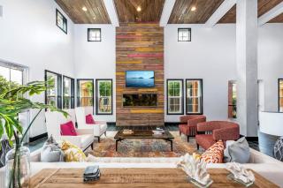 Entire Apartment, King Bed, Pets Allowed, 15 Min to Parks, Resort-Style Amenities - Kissimmee - 8