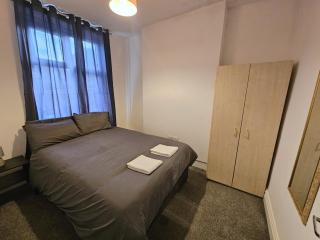 Cozy Room By Gloucester Road - Bristol - 7