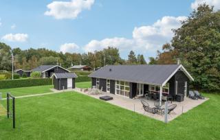 Amazing Home In Hals With Kitchen - Hals - 0