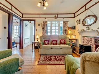 3 Bed in Freshwater East 42105 - Hodgeston - 2