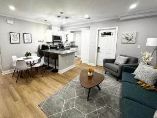 New and Modern 3 Bed 5 min FSU 15 min Wachusetts - Fitchburg - 5