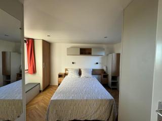 Mobile Home 450 4-6 pers Camping Le Lac des Rêves, face au lac, Wifi, Clim, Piscines - 3