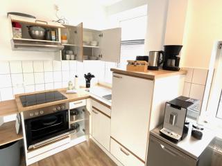 SPR-Helle Wohnung mit Balkon, EBK, WLAN, Netflix, 24 Stunden self checkin - 1