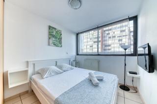 Charming Flat in Villeurbanne Gratte-Ciel - Villeurbanne - 4