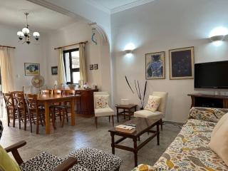 Kato Panayia Cafe Retreat - 8