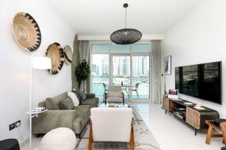 1BR Beachfront with Sun Loungers at Palm Jumeirah - Dubai - 9