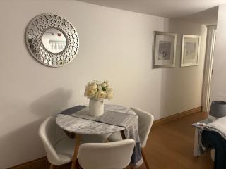 Seaton, Devon, two bed apartment, just off the sea front. - 1