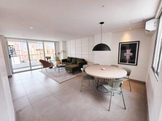 Penthouse in Heart of Laureles - Medellín - 0
