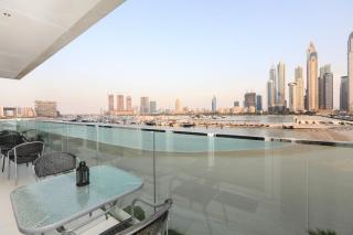 1BR Beachfront with Sun Loungers at Palm Jumeirah - Dubai - 8