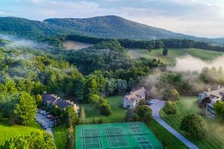 Cardinal 104 - Blowing Rock - 5